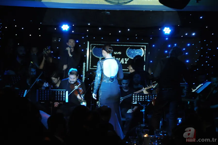 Ebru Gündeş'i dostları yalnız bırakmadı 11