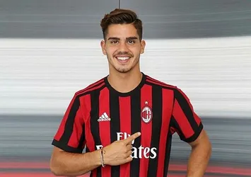 Galatasaray'da gözler Milan'lı Andre Silva'ya çevrildi