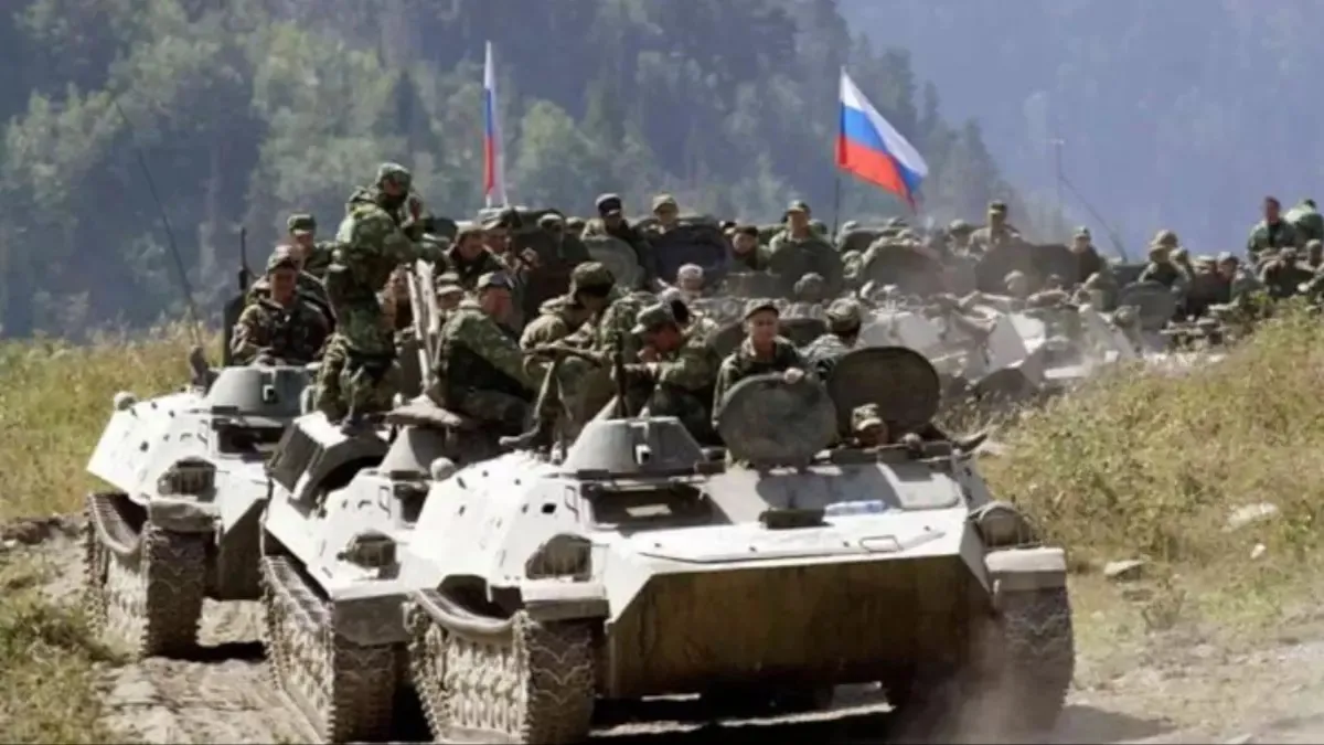 Rusya'dan Ukrayna’nın Dnipropetrovsk bölgesine askeri harekat! Tanklar sınıra ulaştı