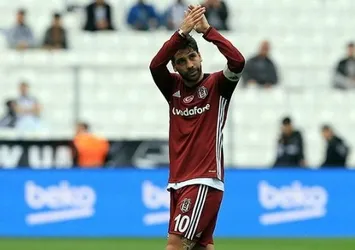 Beşiktaş taraftarı Olcay Şahan'ı ıslıkladı