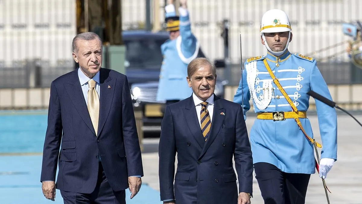 Türkiye ile Pakistan ekonomik ortaklıkta vites yükseltecek: Ticarette hedef 5 milyar dolar - 1