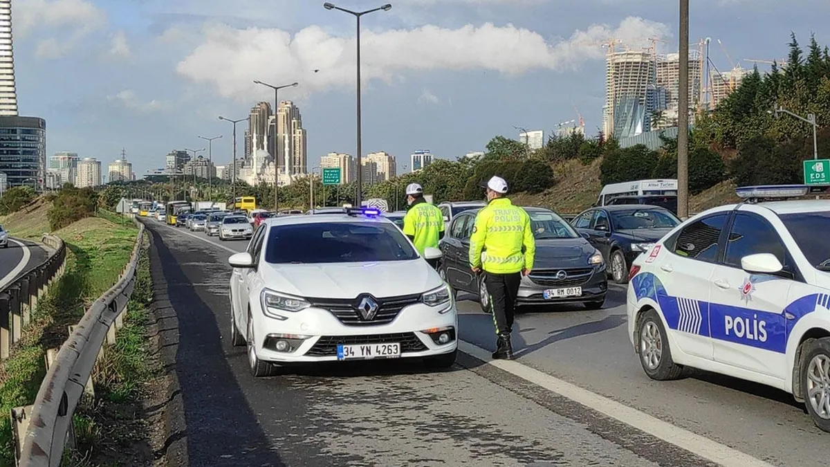 415 bin 795 araca işlem yapıldı