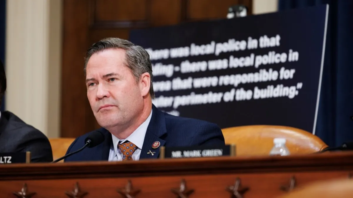 ABD'de büyük güvenlik açığı! Ulusal Güvenlik Danışmanı Waltz'dan bir skandal daha: Askeri bilgileri şahsi e posta hesabından gönderdi