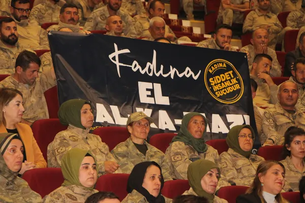 1667739189115.jpg İçişleri Bakanı Süleyman Soylu 'Bir oh daha çekiyorum' dedi ve açıkladı: Terör örgütüne katılım 100’ün altına düştü - 6