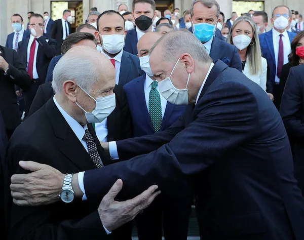 Son dakika: Başkan Recep Tayyip Erdoğan MHP lideri Devlet Bahçeli ile görüştü - 2