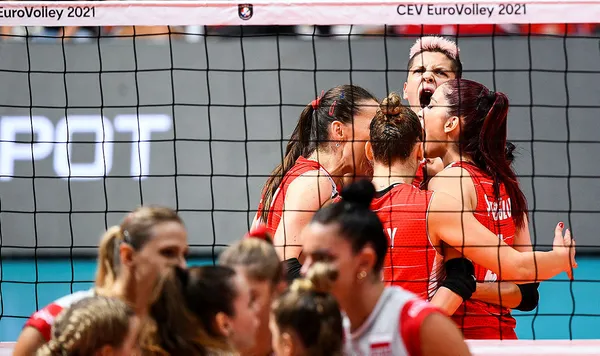 Türkiye Sırbistan voleybol maçı saat kaçta? Türkiye Sırbistan maçı canlı yayın hangi kanalda?