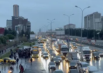 İstanbul trafiği durma noktasında!