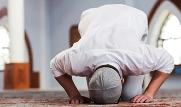 tesbih-namazi-ne-zaman-kilinir-4-rekat-tesbih-namazi-nasil-kilinir-fatiha-ve-sureden-sonra-1682018920654.jpg Tesbih namazı ne zaman kılınır? 4 rekat tesbih namazı nasıl kılınır? Fatiha ve sureden sonra... - 5