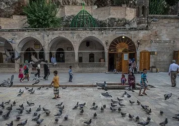 Hazreti İbrahim'in makamı yenilendi