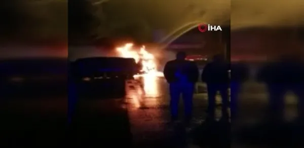 Mersin’de kaza sonrası TIR alev aldı! Araca sıkışan şoför yanarak can verdi - 2