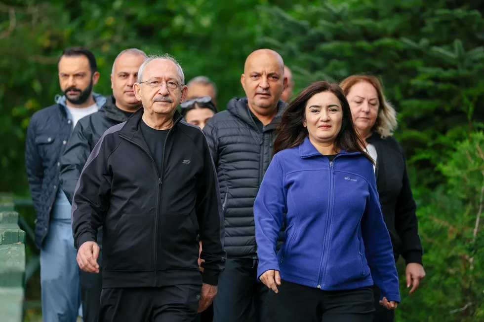 Kemal Kılıçdaroğlu’ndan CHP’nin geleceğine ilişkin açıklama: “Parti, tarihinde olmadığı kadar kirli bir sürecin içine sokuldu” - 1