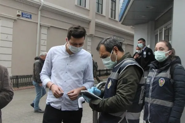 Koronavirüs haritasında korkutan gelişme! 11 ilde kırmızı alarm