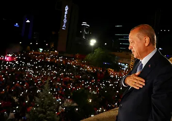 Putin'den Erdoğan'a tebrik telefonu