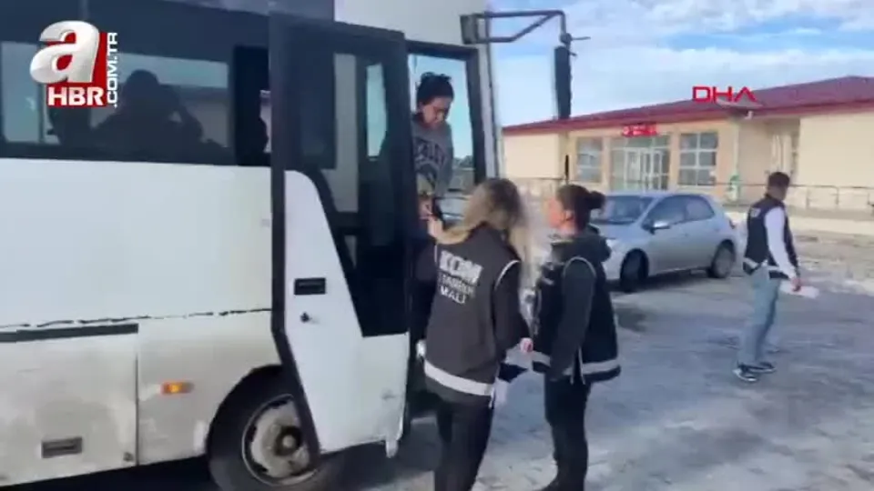 Dilan Polat ağlayarak cezaevine girdi