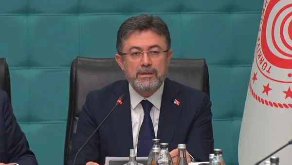 bakan-ibrahim-yumakli-acikladi-gida-denetimlerinde-535-milyon-lira-ceza-kesildi-1703779796986.jpg Bakan İbrahim Yumaklı açıkladı: Gıda denetimlerinde 535 milyon lira ceza kesildi - 3
