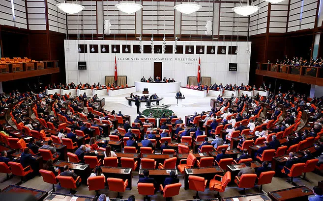 Terörle etkin mücadele paketi Meclis'te