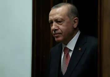 AK Parti'de Ankara ve İzmir belediye başkan adaylarının açıklamasıyla anket şirketleri harekete geçti