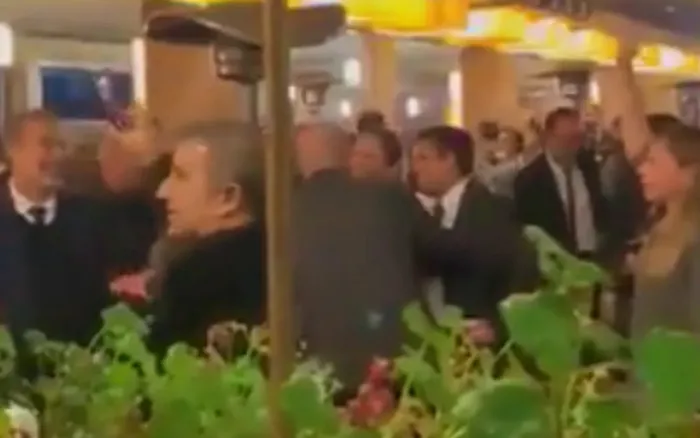 Son dakika: Türkiye Barolar Birliği’nde skandal görüntüler! DHKP-C marşı söylediler: Vurun kardaşlar vurun