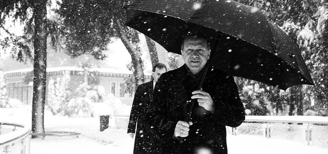 Başkan Recep Tayyip Erdoğan’dan kar paylaşımı: Birkaç yıl öncesinden bir kar hatırası...