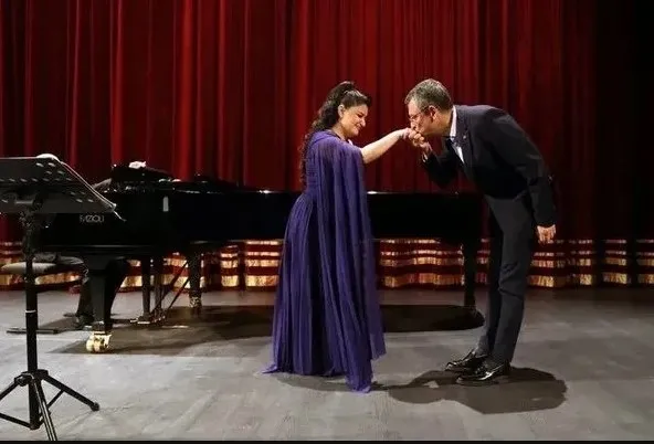 1703387436416.jpg CHP ve PKK'nın siyasi kolu DEM Parti'den skandal karar! Şehitlerimiz için yayınlanan ortak bildiri teklifini reddettiler - 5