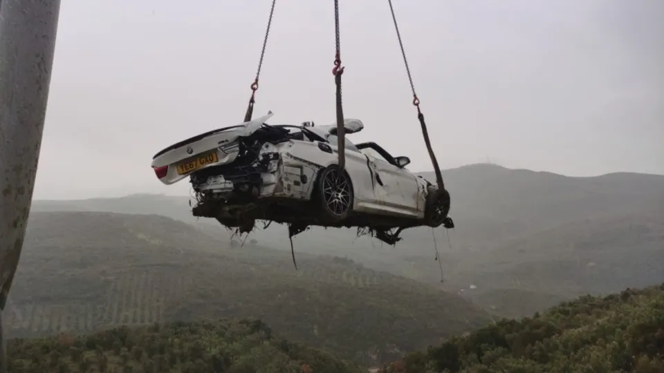 Otoyolda feci ölüm