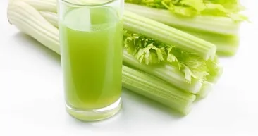 2 beden incelten tarif! Sabah akşam içince karnı dümdüz yapıyor!