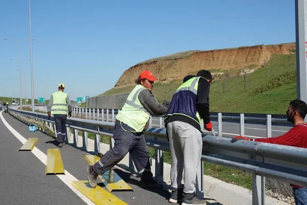 1649588696024.jpeg Ulaştırma Bakanlığı harekete geçti: Hayat kurtaracak bariyer - 1