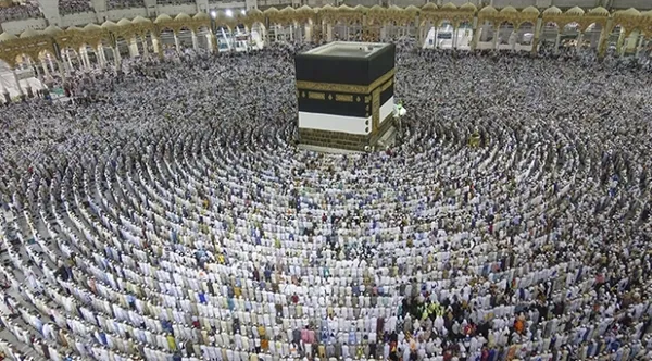 1619376934978.jpg Suudi Arabistan'dan Kabe açıklaması! "Tam bir buçuk milyon kişi..." - 5