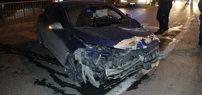 Avcılar feci kaza! Otomobil bariyerlere çarptı: Sürücü hayatını kaybetti