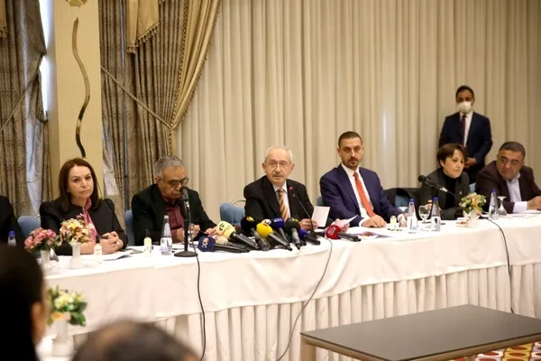 1647007661961.jpg Sözde araştırma merkezi DİTAM başkanından skandal 'sınır ötesi operasyon' açıklaması! CHP lideri Kemal Kılıçdaroğlu bu sözlere sessiz kaldı - 1