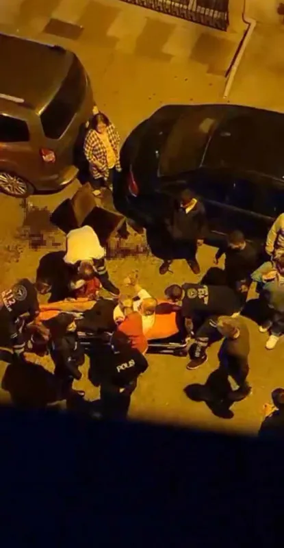 İstanbul’da silahlı dünür dehşeti: Sokak ortasında bacağından vurdu - 1