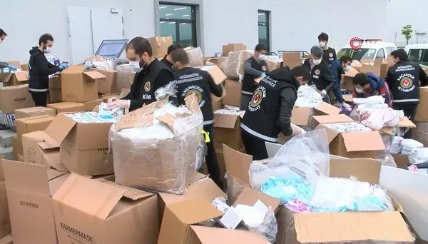 Son dakika: İstanbul’da 3,5 milyon lira değerinde tıbbi maske operasyonu - 1