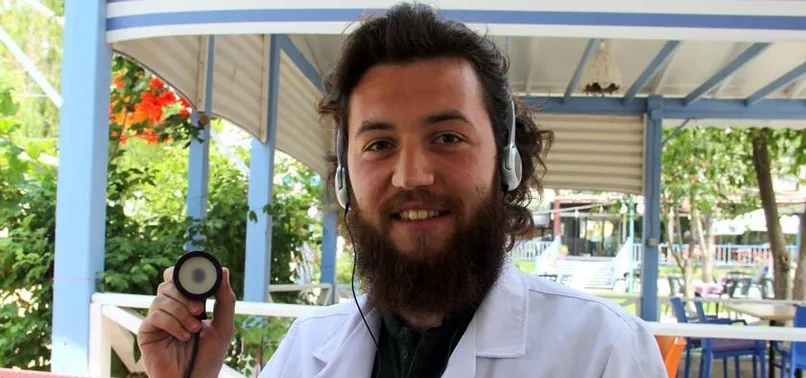 İşitme engelli doktor adayına "özel steteskop"