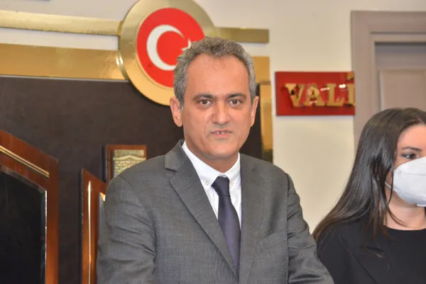 Milli Eğitim Bakanı Mahmut Özer'den yüz yüze eğitim açıklaması! Süreç kontrollü şekilde devam ediyor - 8
