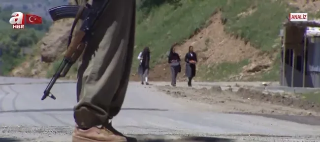 teror-orgutu-pkk-artik-gencleri-kandiramiyor-cocuklarin-arkasina-gizlenen-korkaklar-6li-koalisyon-kacirilan-ge-1680515830742.jpg Terör örgütü PKK artık gençleri kandıramıyor! Çocukların arkasına gizlenen korkaklar... 6'lı koalisyon kaçırılan gençlere neden sessiz? | ANALİZ... - 3