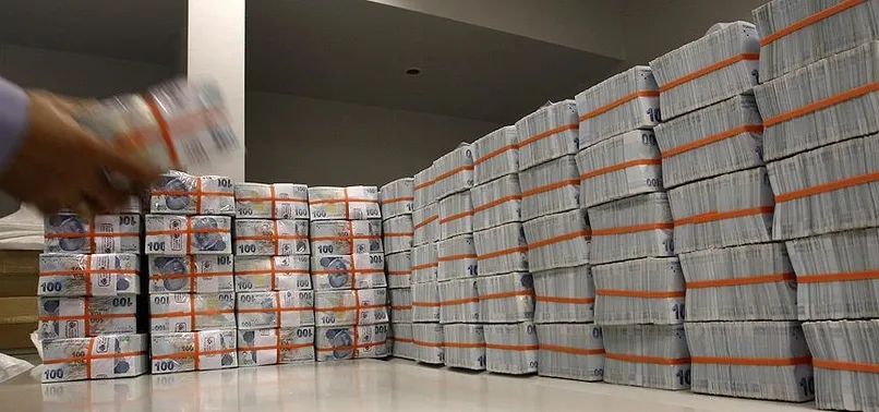 250 bin doları bile bankada unuttular