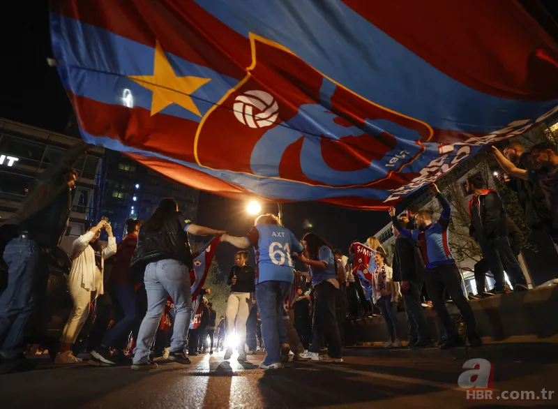 Dünya basını Trabzonspor'un şampiyonluğunu konuşuyor! İstanbul'un hakimiyetine son verdi 4