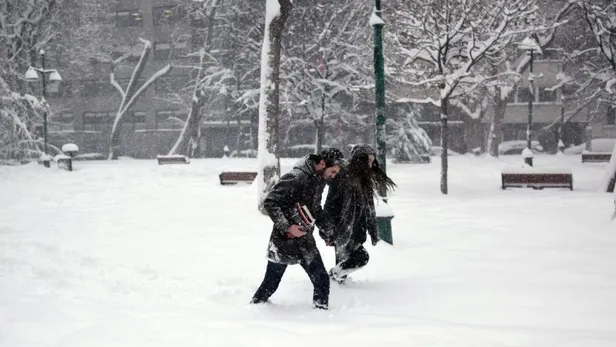 Son dakika: İstanbul’da yarın okullar tatil mi? 17 Şubat İstanbul’da okullar tatil olacak mı, kaç gün? Valilik açıkladı...