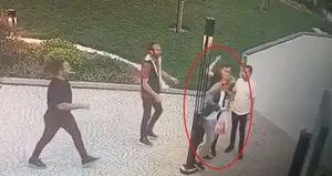 Profesörü komalık ettiler!