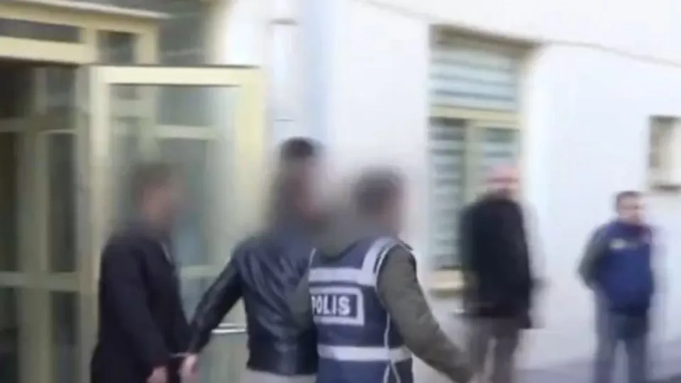 Son dakika: Ankara merkezli 45 ilde FETÖ operasyonu: 114 şüpheli hakkında gözaltı kararı