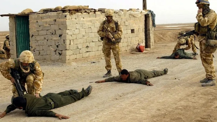 baskan-erdoganin-hedef-alan-hadsiz-israilli-bakana-bir-tepki-de-rusyadan-abd-ve-ingiltere-uzerinden-irak-gonde-1722270546309.jpg ABD'nin ʺdemokrasiʺ vaadiyle başlattığı Irak işgali
