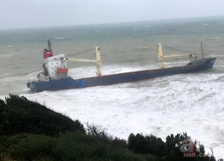Şile’de şiddetli fırtına nedeniyle bir kuru yük gemisi karaya oturdu