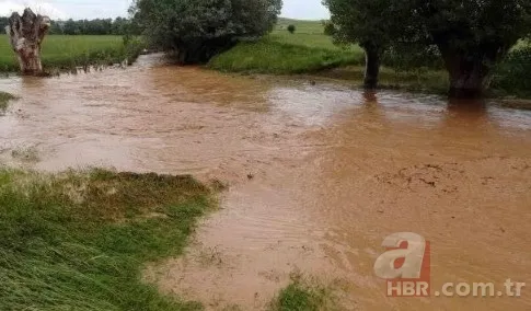 Birçok ili sel vurdu felaketten acı haber geldi! 2 kişi hayatını kaybetti! AFAD'dan yeni uyarı... 1