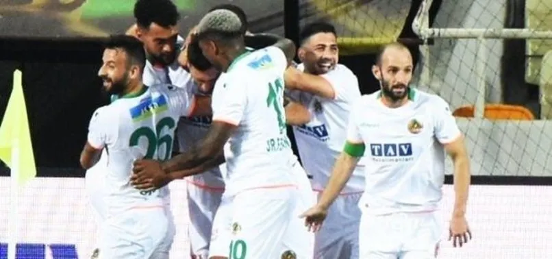 Alanyaspor deplasmanda Yeni Malatyaspor'u yendi, haftayı lider kapattı