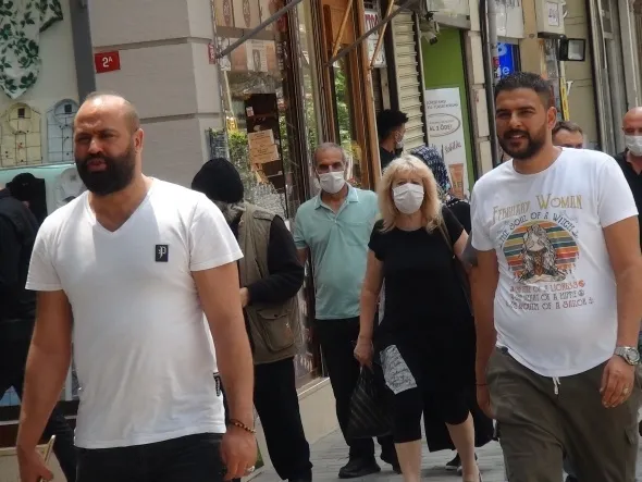 1641309930577.jpg Koronavirüs artık gribi taklit ediyor! Uzman isim tek tek açıkladı! İşte koronavirüs ve gribi birbirinden ayıran belirtiler... - 6