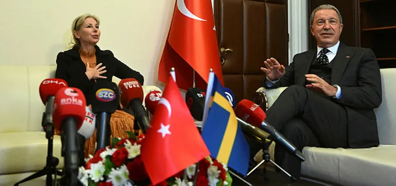 Hulusi Akar, İsveç'in Ankara Büyükelçisi Mard'ı kabul etti