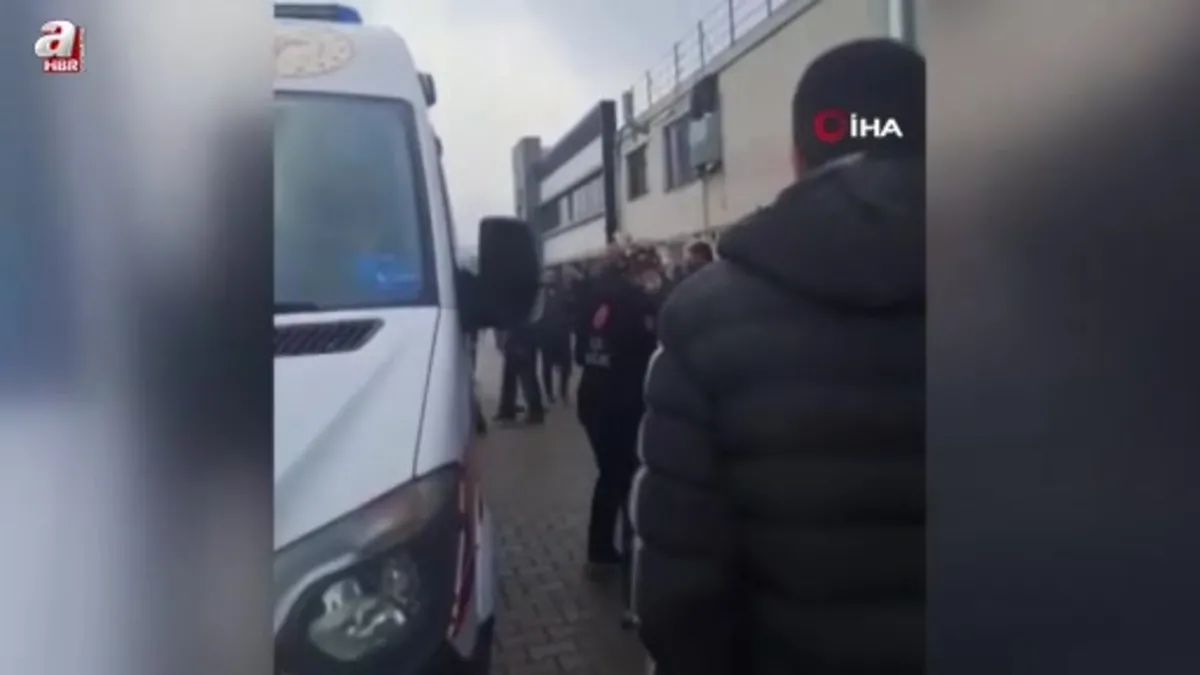 Kayseri'de bıçaklı kavga: 1'i ağır 2 yaralı