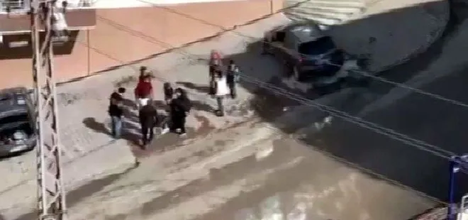 Kanepede zıplarken 4'üncü kattan düştü!