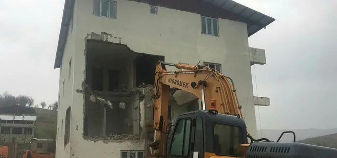 PKK’nın sözde mahkemesi yıkıldı