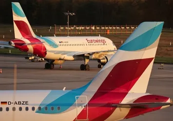 Eurowings pilotları Almanya'da 3 günlük greve başladı! Birçok sefer iptal edildi